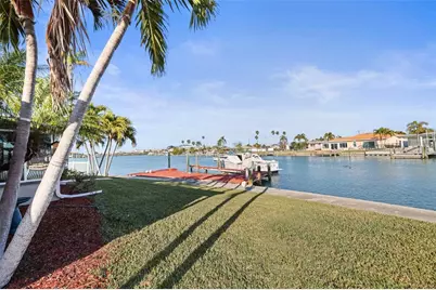 645 Normandy Road, Madeira Beach, FL 33708 - Photo 7