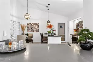 222 Linger Ln, Sun City Center, FL 33573 - Photo 17