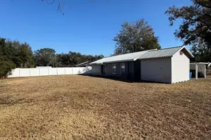 1821 Kim Acres Ln, Dover, FL 33527 - Photo 41