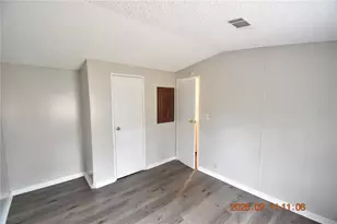 7515 Symmes Rd, Gibsonton, FL 33534 - Photo 15