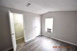 7515 Symmes Rd, Gibsonton, FL 33534 - Photo 9