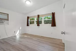 412 Berwick Ave, Temple Terrace, FL 33617 - Photo 25