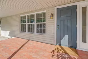 412 Berwick Ave, Temple Terrace, FL 33617 - Photo 5