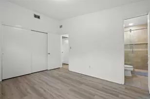 412 Berwick Ave, Temple Terrace, FL 33617 - Photo 25