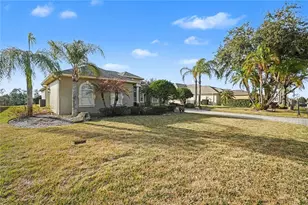 13137 Thoroughbred Dr, Dade City, FL 33525 - Photo 21