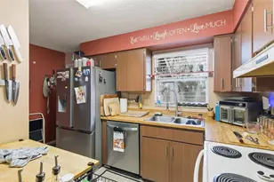 5690 59th Way N, Saint Petersburg, FL 33709 - Photo 7