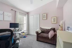 10426 Lucaya Dr, Tampa, FL 33647 - Photo 17