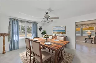 2035 Hampstead Cir, Sun City Center, FL 33573 - Photo 9