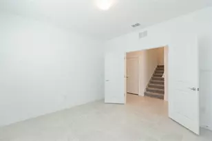3044 Frst Mdw Ave, Valrico, FL 33594 - Photo 7