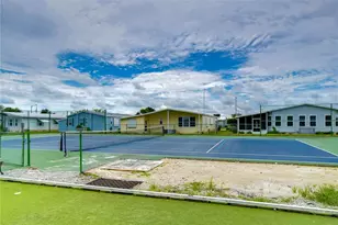 35203 Makenzie St, Zephyrhills, FL 33541 - Photo 73