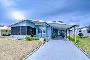 35203 Makenzie St, Zephyrhills, FL 33541 - Photo 25