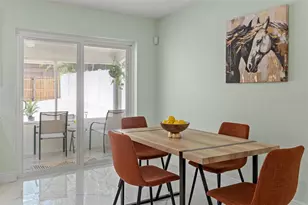 439 E Boyer St, Tarpon Springs, FL 34689 - Photo 11