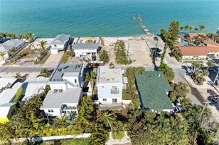 872 N Shore Dr, Anna Maria, FL 34216 - Photo 49
