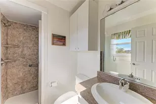 872 N Shore Dr, Anna Maria, FL 34216 - Photo 25