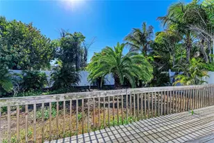 872 N Shore Dr, Anna Maria, FL 34216 - Photo 43