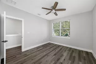 6910 Dartmouth Ave N, Saint Petersburg, FL 33710 - Photo 29