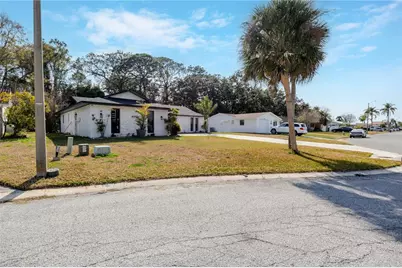 4876 Shell Stream Boulevard, New Port Richey, FL 34652 - Photo 3