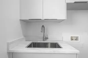 7821 3rd Ave S, Saint Petersburg, FL 33707 - Photo 43