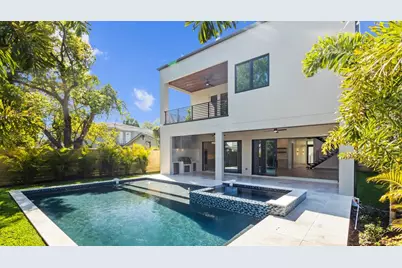 7821 3rd Avenue S, Saint Petersburg, FL 33707 - Photo 9