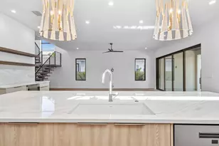 7821 3rd Ave S, Saint Petersburg, FL 33707 - Photo 29
