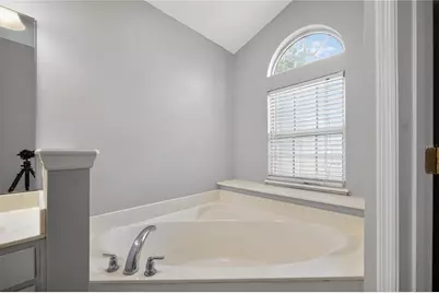 14586 Zachary Drive E, Jacksonville, FL 32218 - Photo 31
