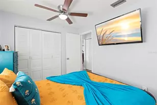 9015 108th Ave, Seminole, FL 33777 - Photo 25