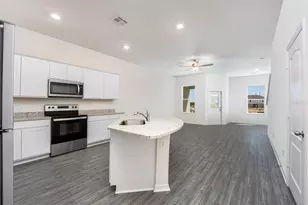 715 Poppy Ln, Dundee, FL 33838 - Photo 3