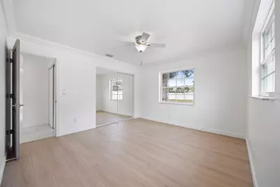 1817 Oregon Avenue NE, Saint Petersburg, FL 33703 - Photo 27