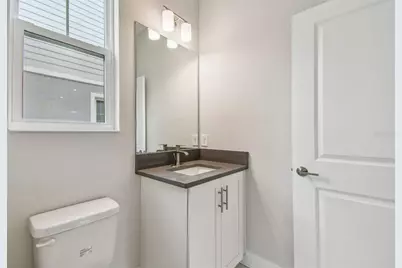 5663 Dartmouth Avenue N, Saint Petersburg, FL 33710 - Photo 13