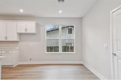 5663 Dartmouth Avenue N, Saint Petersburg, FL 33710 - Photo 19