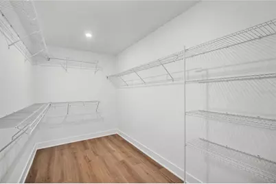 5633 Dartmouth Avenue N, Saint Petersburg, FL 33710 - Photo 19