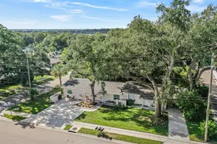 1158 7th St S, Safety Harbor, FL 34695 - Photo 5