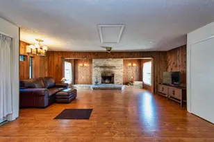 16123 E Lake Burrell Dr, Lutz, FL 33549 - Photo 7