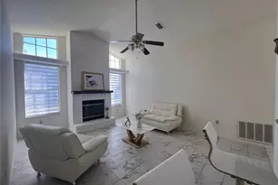 14189 Cornewall Ln, Spring Hill, FL 34609 - Photo 9