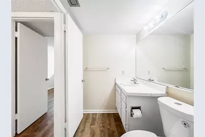 6336 Newtown Circle #36B2, Town N Country, FL 33615 - Photo 19