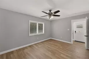 1841 Kay Dr, Largo, FL 33770 - Photo 17