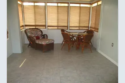 2405 Nantucket Glen Place, Sun City Center, FL 33573 - Photo 11