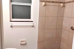 2136 W Rambla St, Tampa, FL 33612 - Photo 17