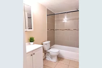 2136 W Rambla Street, Tampa, FL 33612 - Photo 23