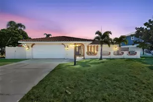 6523 King Palm Way, Apollo Beach, FL 33572 - Photo 1