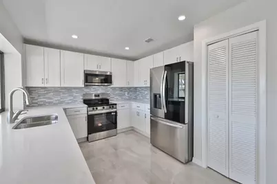 6523 King Palm Way, Apollo Beach, FL 33572 - Photo 35