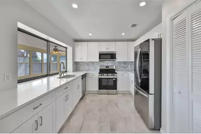 6523 King Palm Way, Apollo Beach, FL 33572 - Photo 33