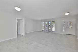 6523 King Palm Way, Apollo Beach, FL 33572 - Photo 17