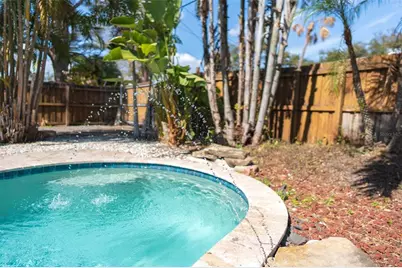 619 Garland Street N, Saint Petersburg, FL 33703 - Photo 19