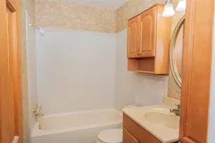 619 Garland St N, Saint Petersburg, FL 33703 - Photo 15