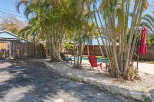 619 Garland St N, Saint Petersburg, FL 33703 - Photo 39