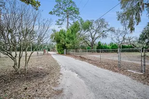 7230 Old Homestead Rd, New Port Richey, FL 34654 - Photo 15