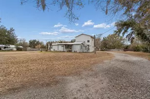 6411 Holloman Creek Ct, Plant City, FL 33565 - Photo 7