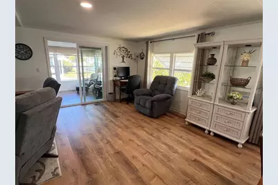 148 Pindo Palm Street W, Largo, FL 33770 - Photo 15