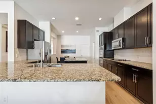 32613 Summerglade Dr, Wesley Chapel, FL 33545 - Photo 17